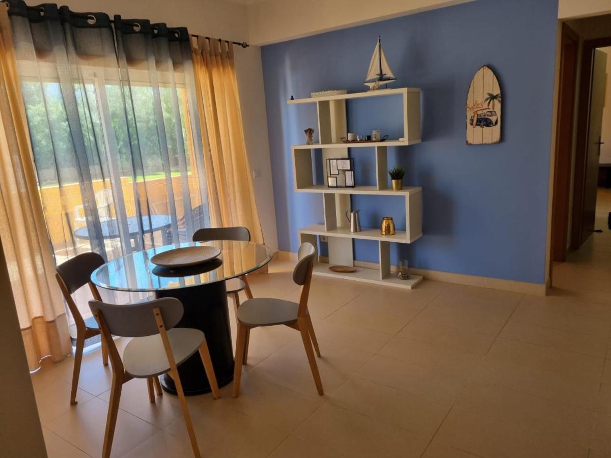Marinho - 2 Bedroom 2 Bathroom Ground Floor Apartment With Communal Pool And Gardens Conceição Exterior foto